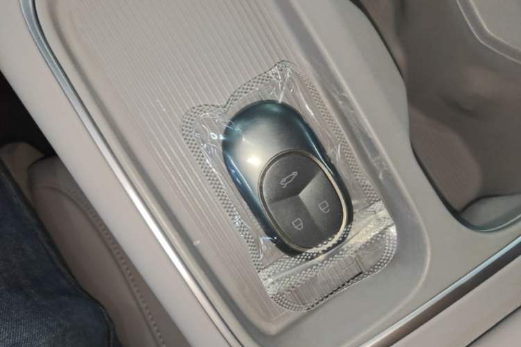Used Nio EC6 2024 75 kWh Vehicle Key