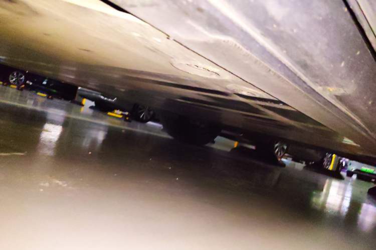 Used Nio EC6 2024 75 kWh Chassis Front Left