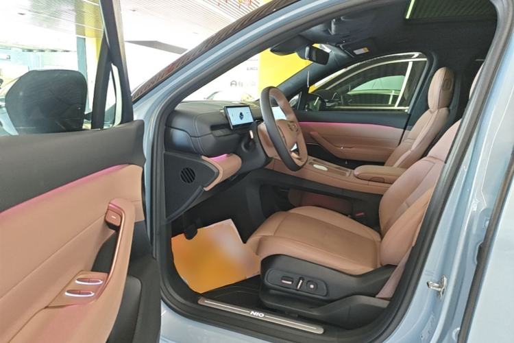 Used Nio EC6 2024 75 kWh Driver Seat
