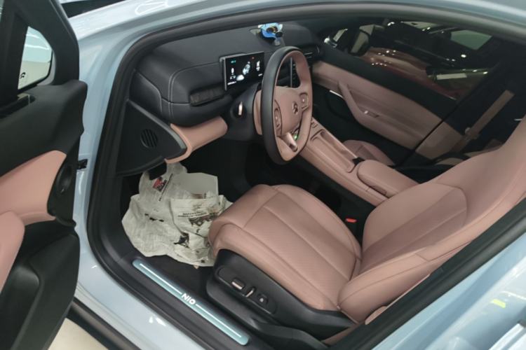 Used Nio EC6 2024 75 kWh Driver Seat