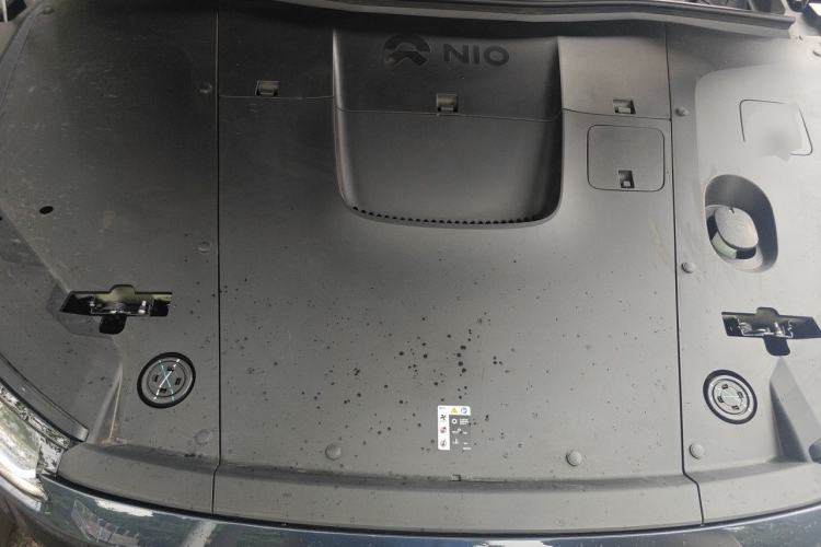 Used Nio EC6 2024 75 kWh Engine Bay