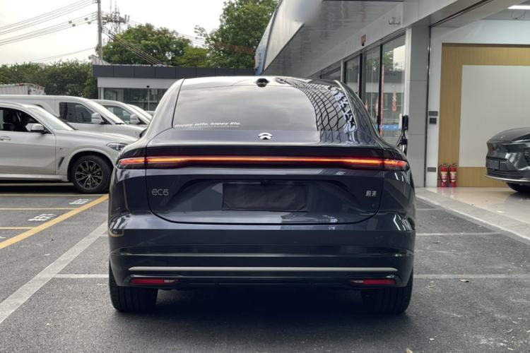 Used Nio EC6 2024 75 kWh Exterior 3