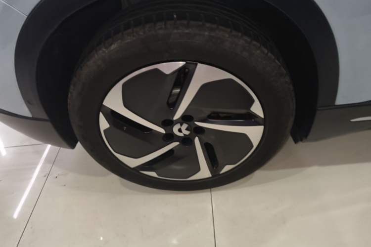 Used Nio EC6 2024 75 kWh Exterior 3