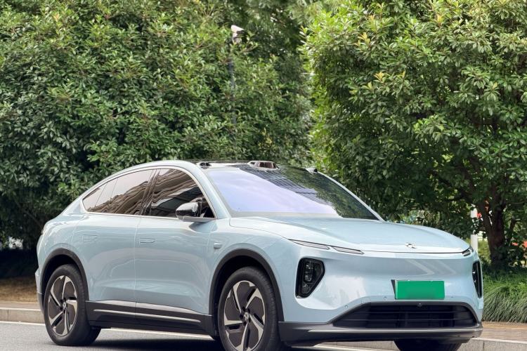 Used Nio EC6 2024 75 kWh Exterior 3