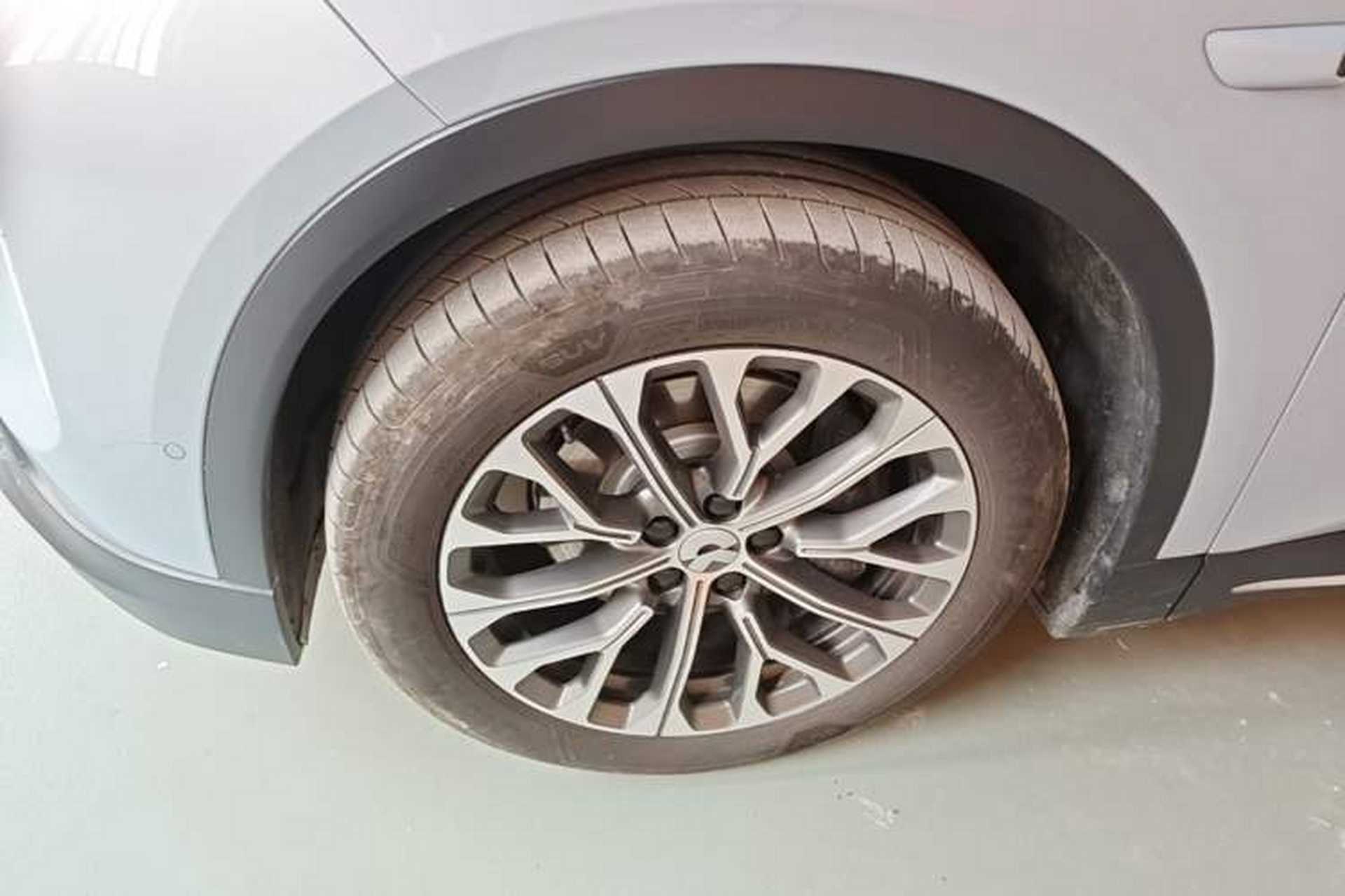 Used Nio EC6 2024 75 kWh Exterior 4