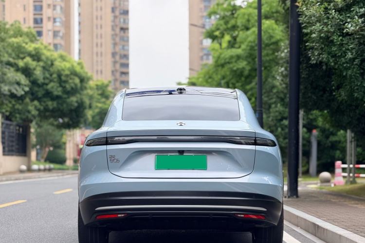 Used Nio EC6 2024 75 kWh Exterior 5