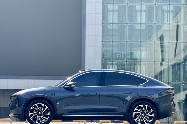 Used Nio EC6 2024 75 kWh Exterior 6