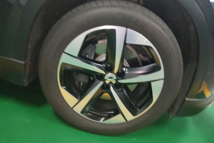 Used Nio EC6 2024 75 kWh Exterior 7