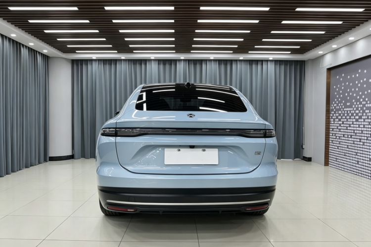 Used Nio EC6 2024 75 kWh Exterior 9