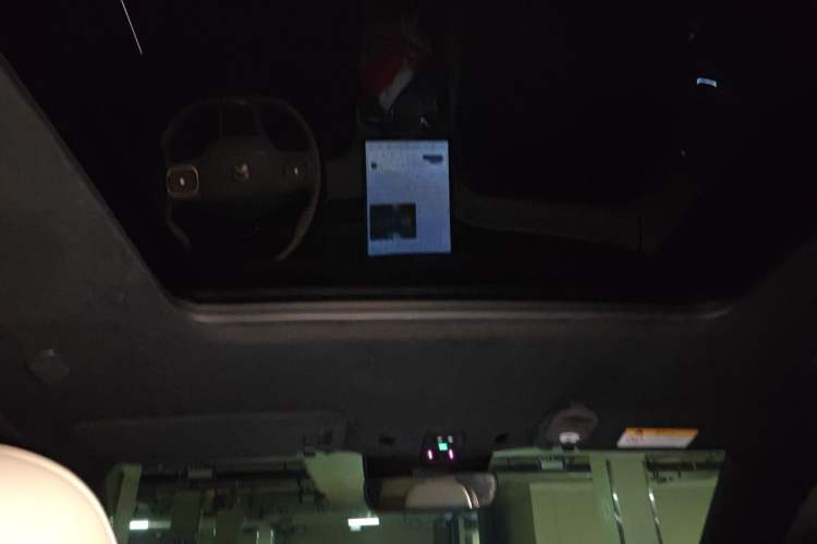 Used Nio EC6 2024 75 kWh Headliner