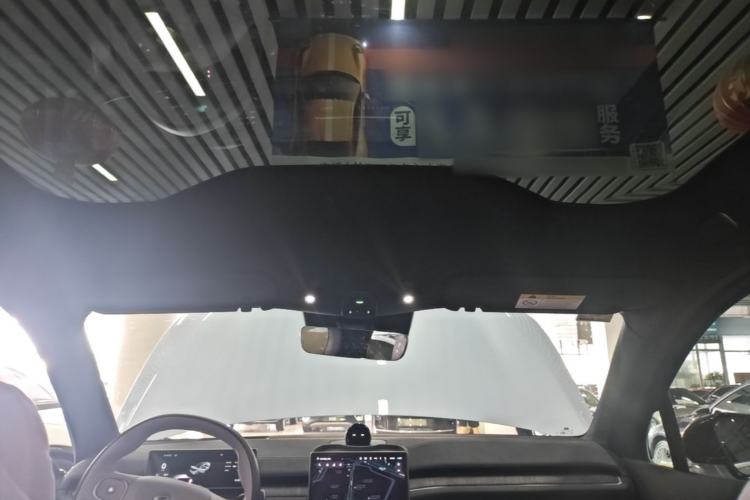Used Nio EC6 2024 75 kWh Headliner