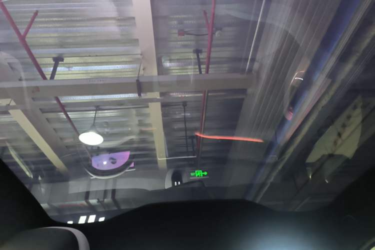 Used Nio EC6 2024 75 kWh Headliner