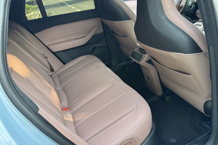Used Nio EC6 2024 75 kWh Interior 1