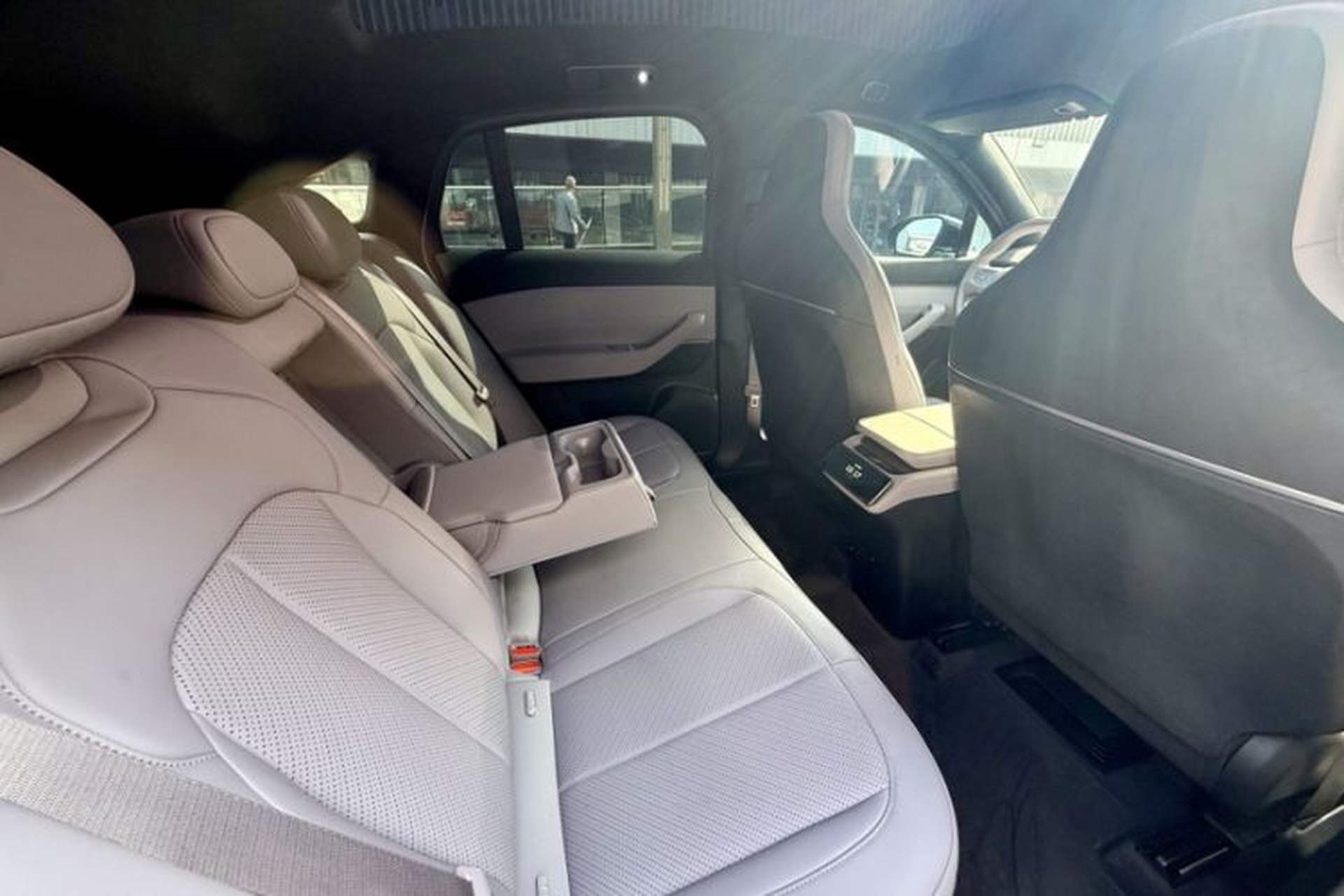 Used Nio EC6 2024 75 kWh Interior 10