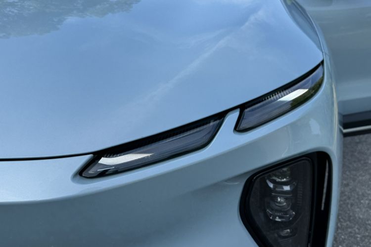 Used Nio EC6 2024 75 kWh Left Front Headlight