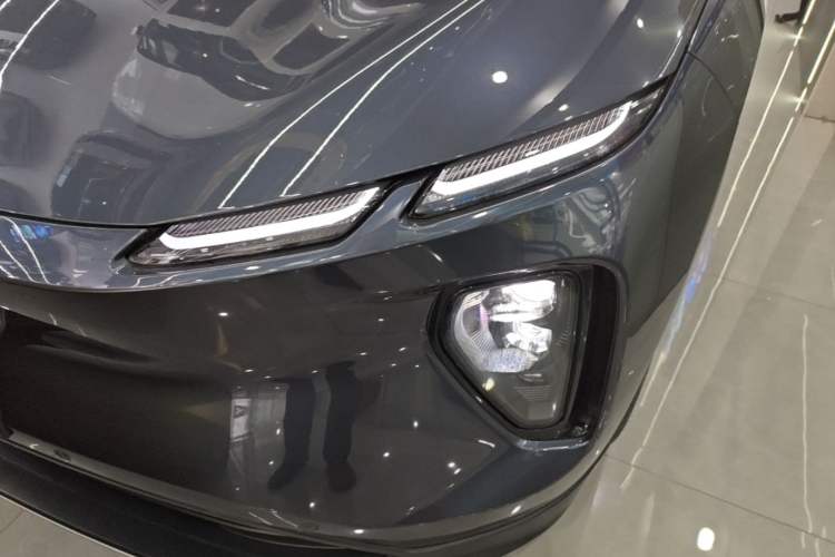 Used Nio EC6 2024 75 kWh Left Front Headlight