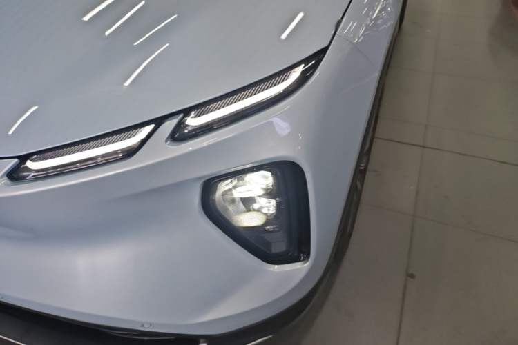 Used Nio EC6 2024 75 kWh Left Front Headlight