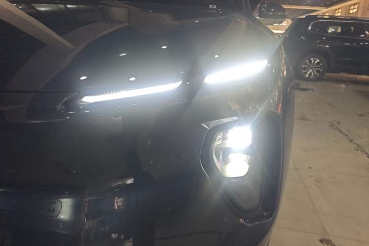 Used Nio EC6 2024 75 kWh Left Front Headlight