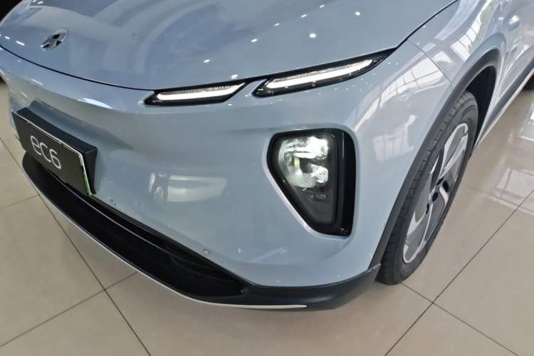 Used Nio EC6 2024 75 kWh Left Front Headlight