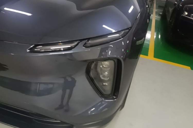 Used Nio EC6 2024 75 kWh Left Front Headlight