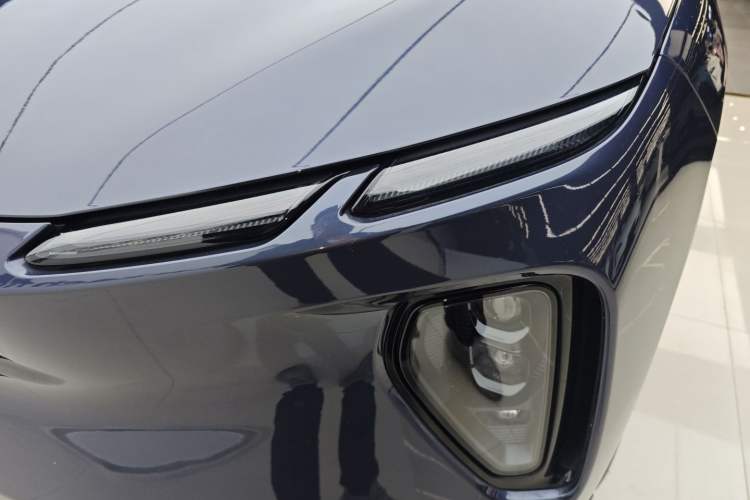 Used Nio EC6 2024 75 kWh Left Front Headlight