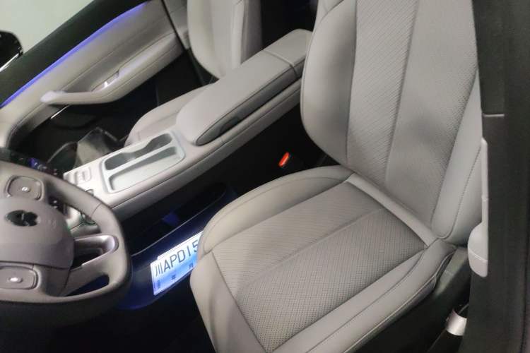Used Nio EC6 2024 75 kWh Left Front Seat
