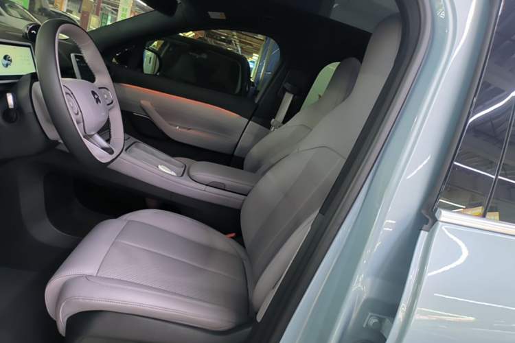 Used Nio EC6 2024 75 kWh Left Front Seat
