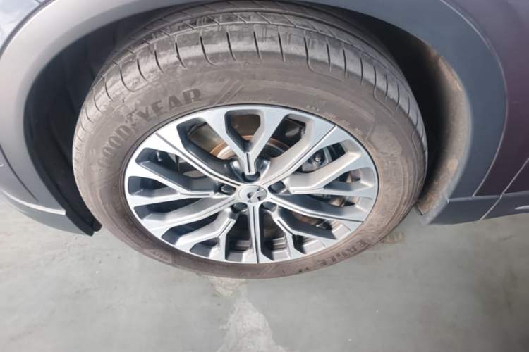 Used Nio EC6 2024 75 kWh Left Front Wheel Hub