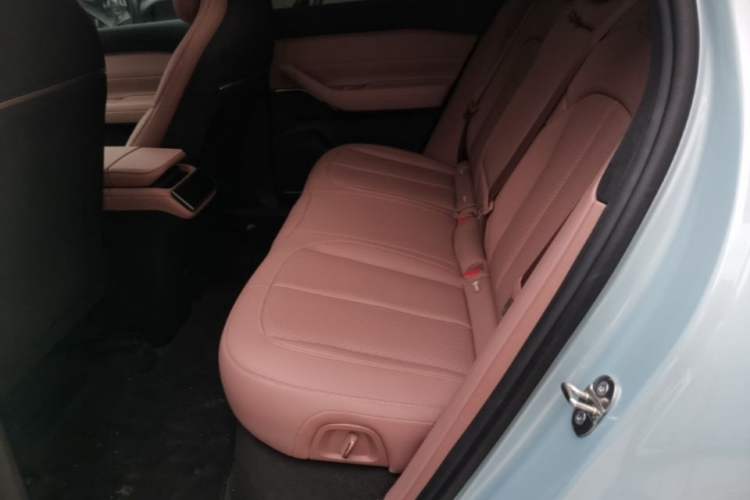 Used Nio EC6 2024 75 kWh Left Rear Seat
