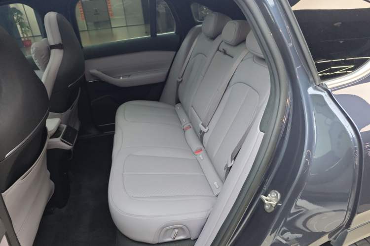 Used Nio EC6 2024 75 kWh Left Rear Seat