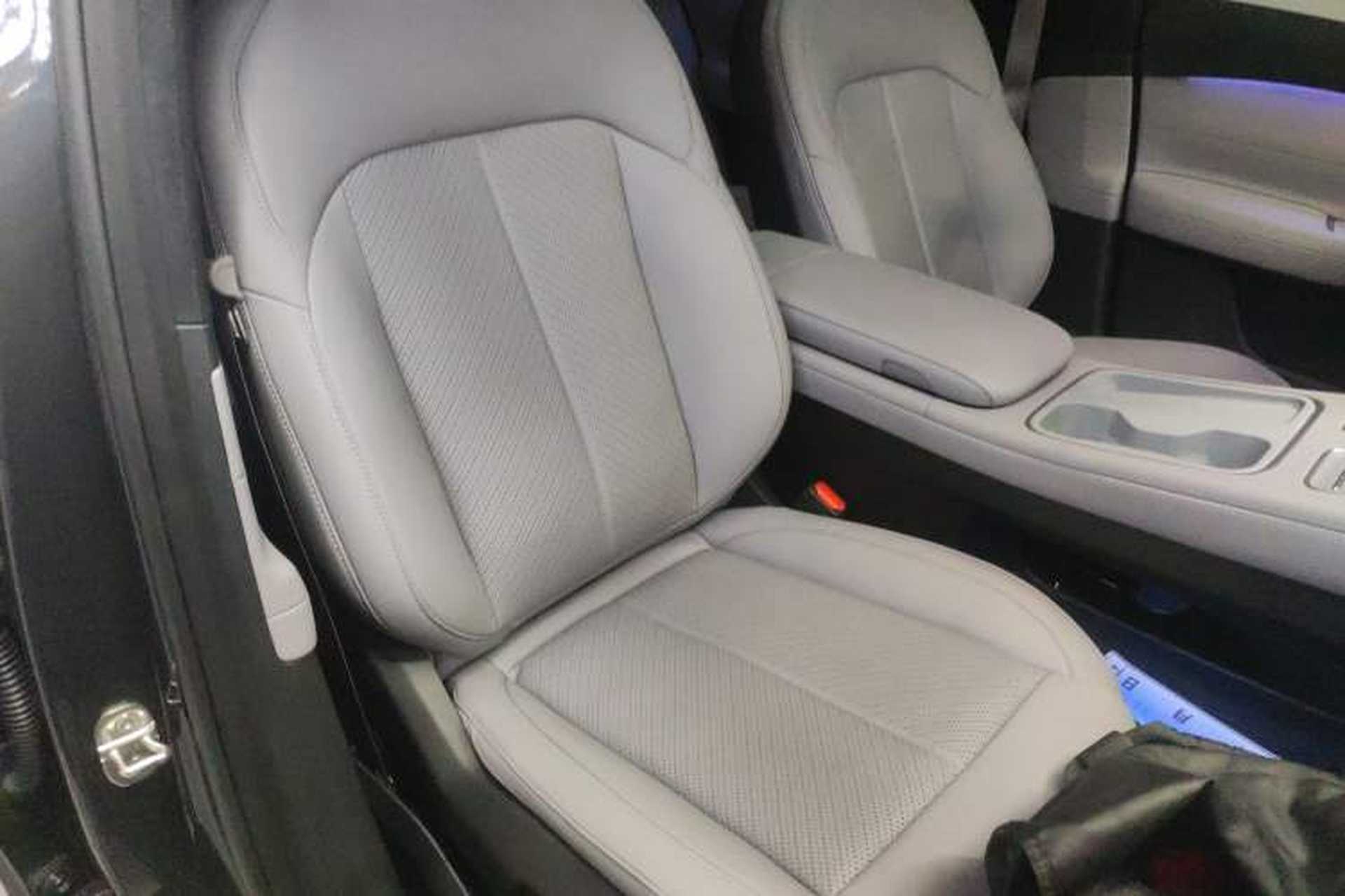 Used Nio EC6 2024 75 kWh Right Front Seat
