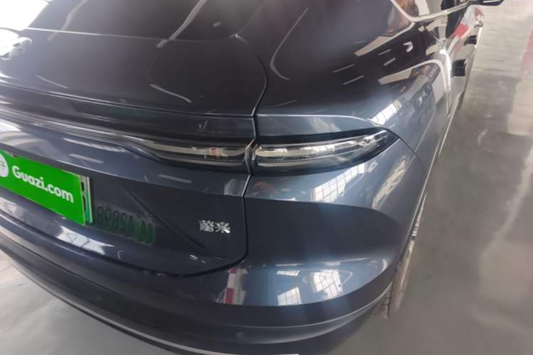 Used Nio EC6 2024 75 kWh Right Rear Taillight