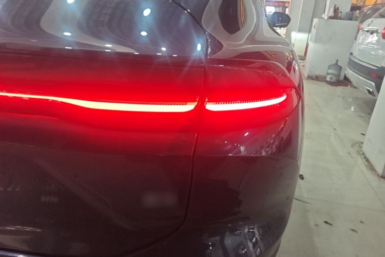 Used Nio EC6 2024 75 kWh Right Rear Taillight