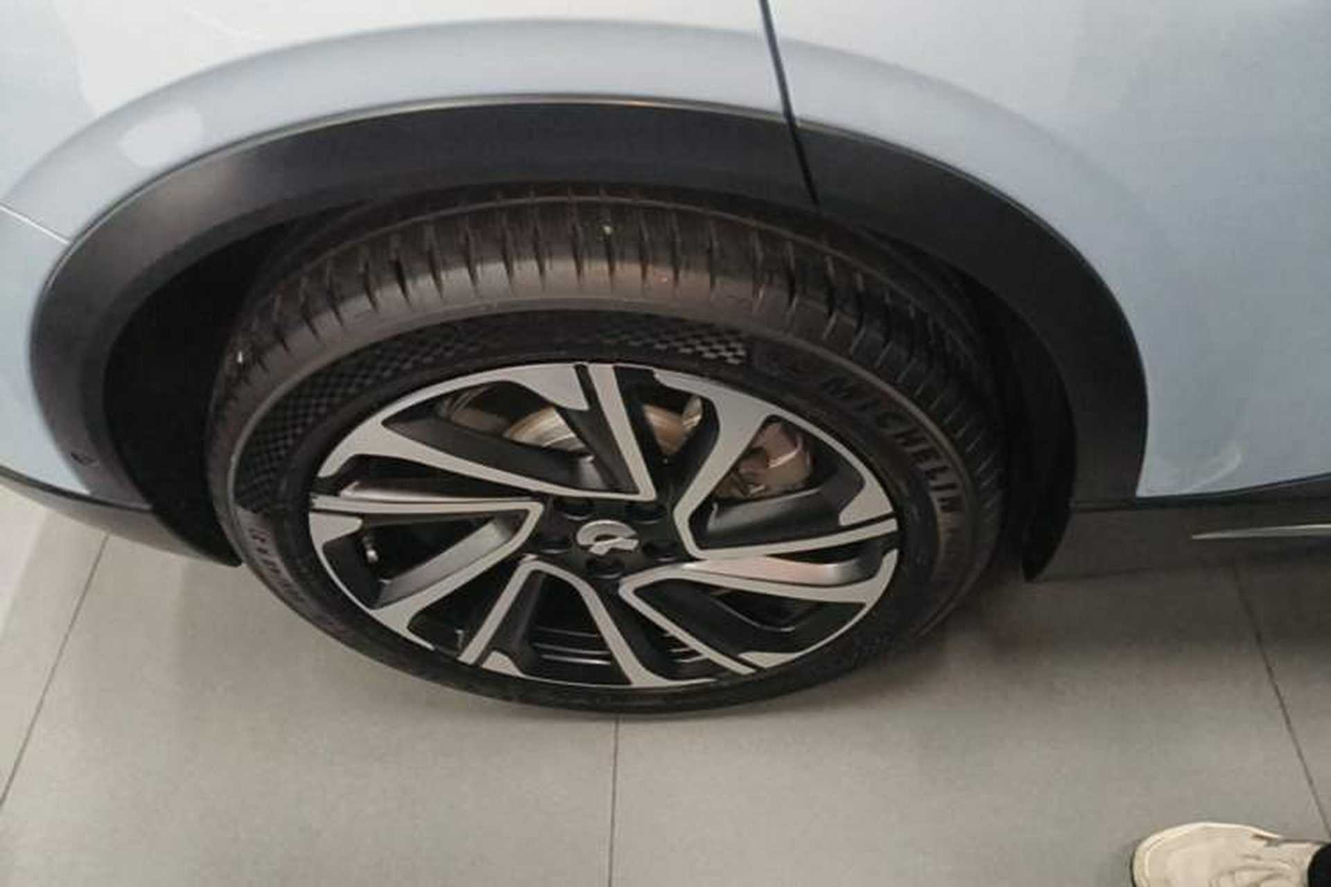 Used Nio EC6 2024 75 kWh Right Rear Wheel Hub