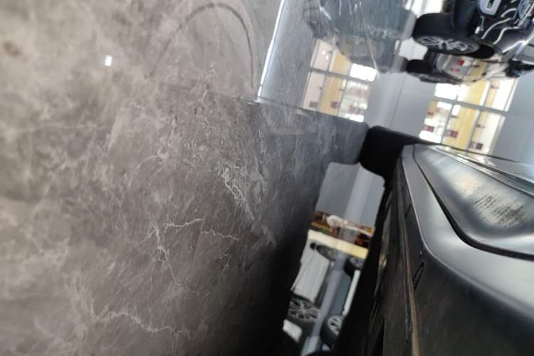Used Nio EC6 2024 75 kWh Right Side Sill