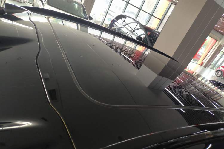 Used Nio EC6 2024 75 kWh Roof