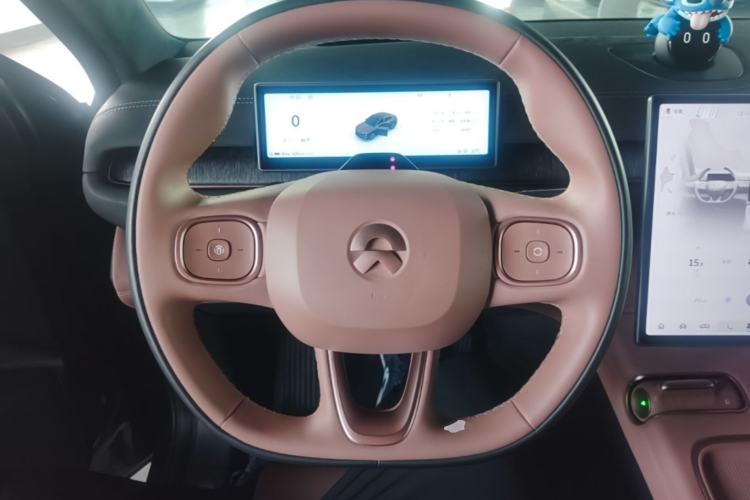 Used Nio EC6 2024 75 kWh Steering Wheel