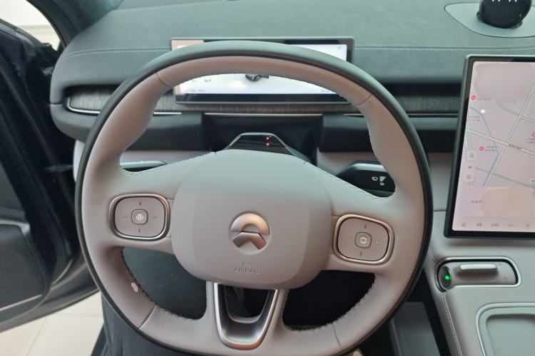 Used Nio EC6 2024 75 kWh Steering Wheel