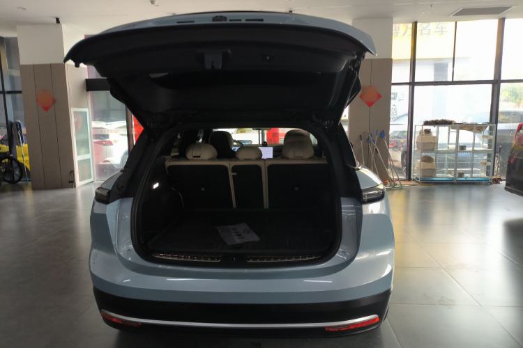 Used Nio EC6 2024 75 kWh Trunk