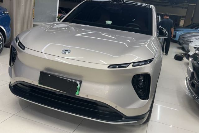 Used Nio EC6 2024 75 kWh
