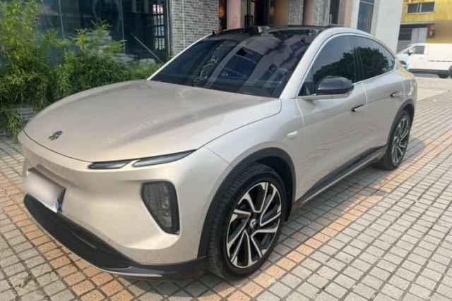 Używany Nio EC6 2024 75 kWh