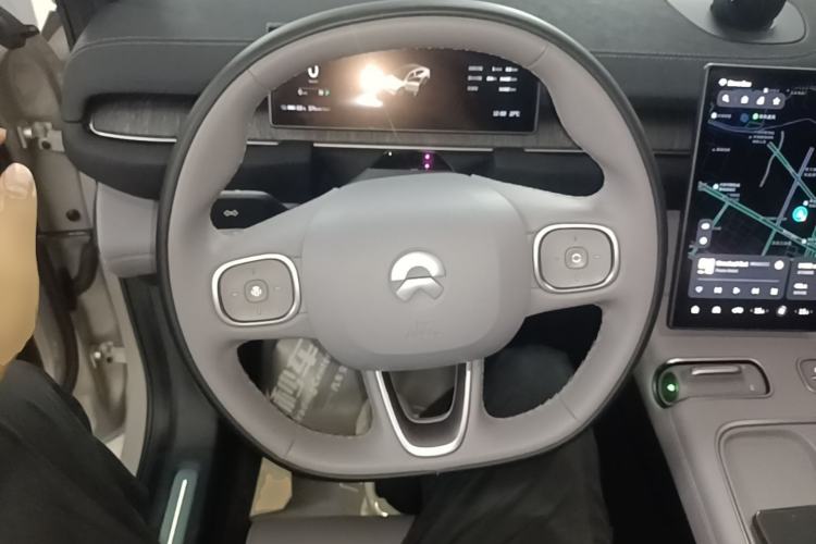 Used Nio EC6 2024 75 kWh Steering Wheel