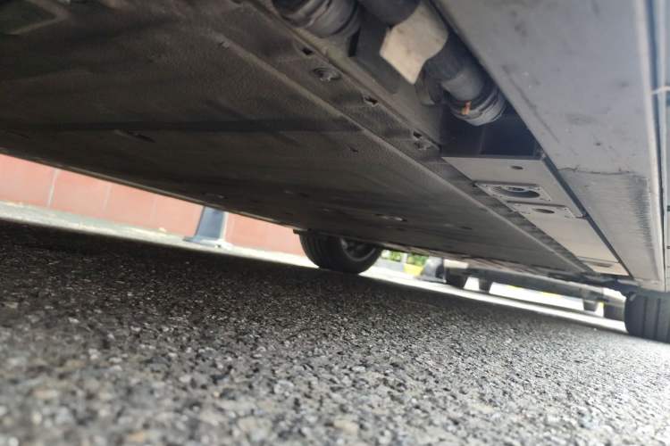 Used Nio EC6 2024 75 kWh Chassis Front Left