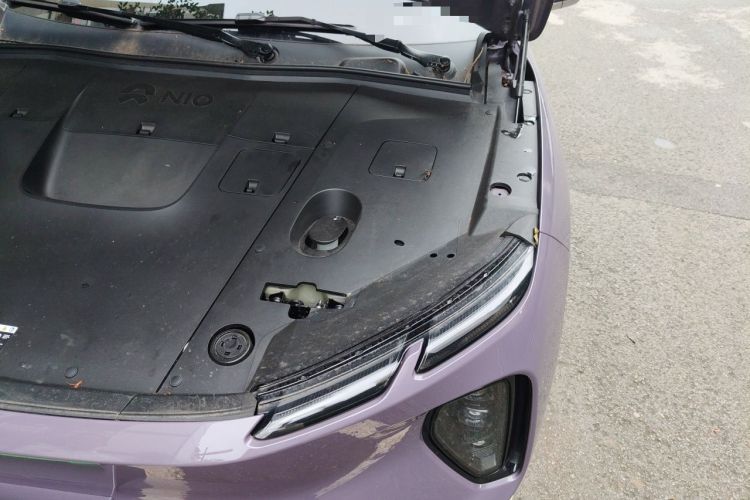 Used Nio EC6 2024 75 kWh Engine Bay Left