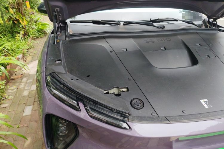 Used Nio EC6 2024 75 kWh Engine Bay Right