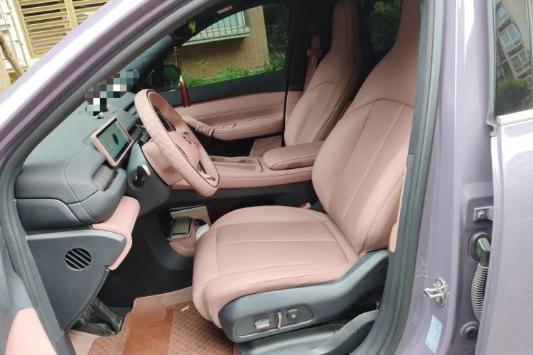 Used Nio EC6 2024 75 kWh Left Front Seat