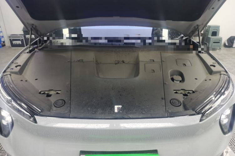 Used Nio EC6 2024 75 kWh Engine Bay