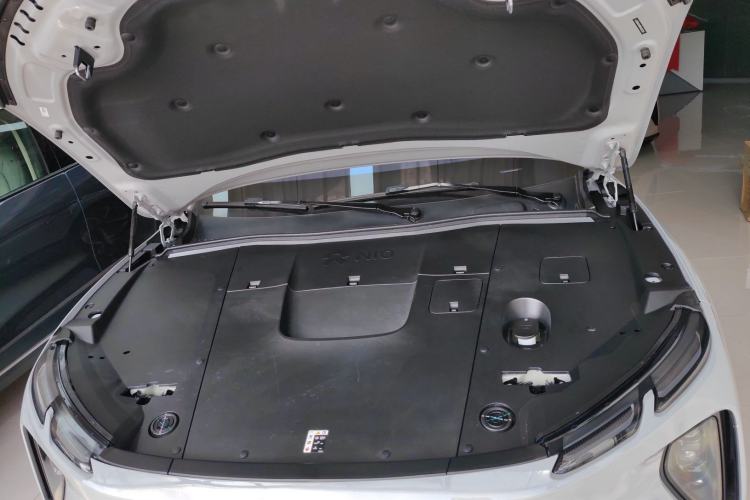 Used Nio EC6 2024 75 kWh Engine Bay