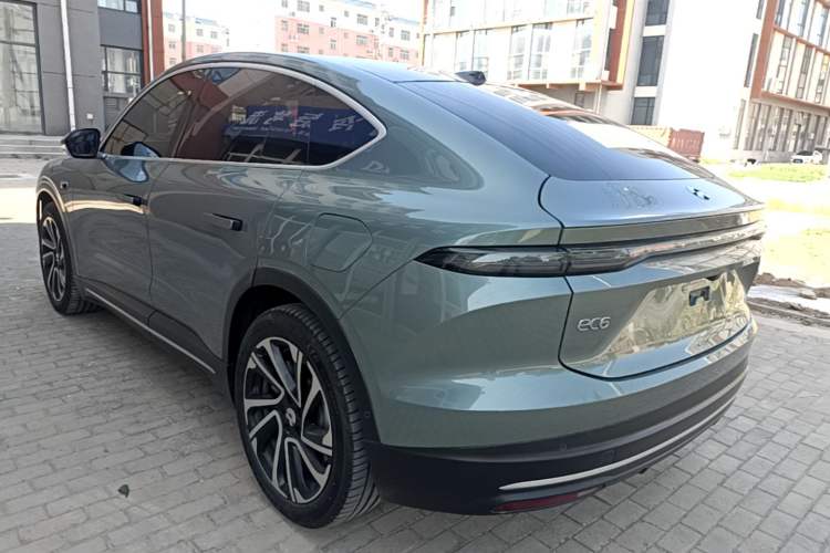 Used Nio EC6 2024 75 kWh Exterior 2