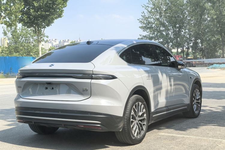 Used Nio EC6 2024 75 kWh Exterior 4